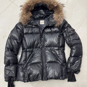 Women’s black Sam coat